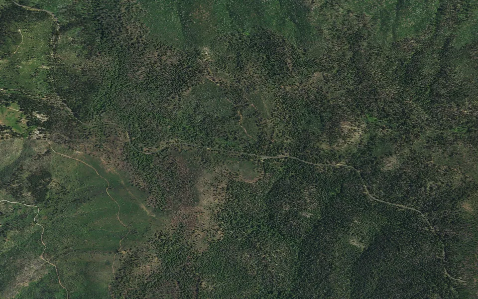 Aerial view centered on Crane Flat Campground