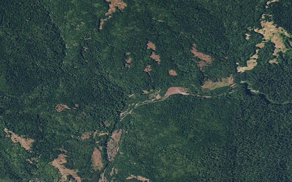 Aerial view centered on Hamilton Barn Environmental Camp
