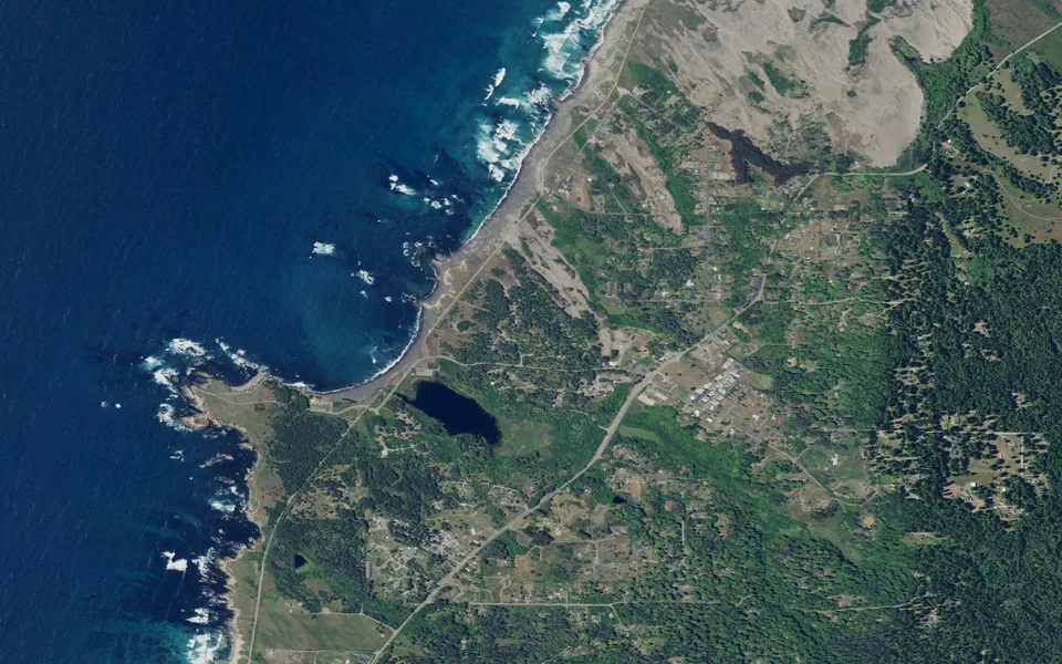 Aerial view centered on Pinewood Campground