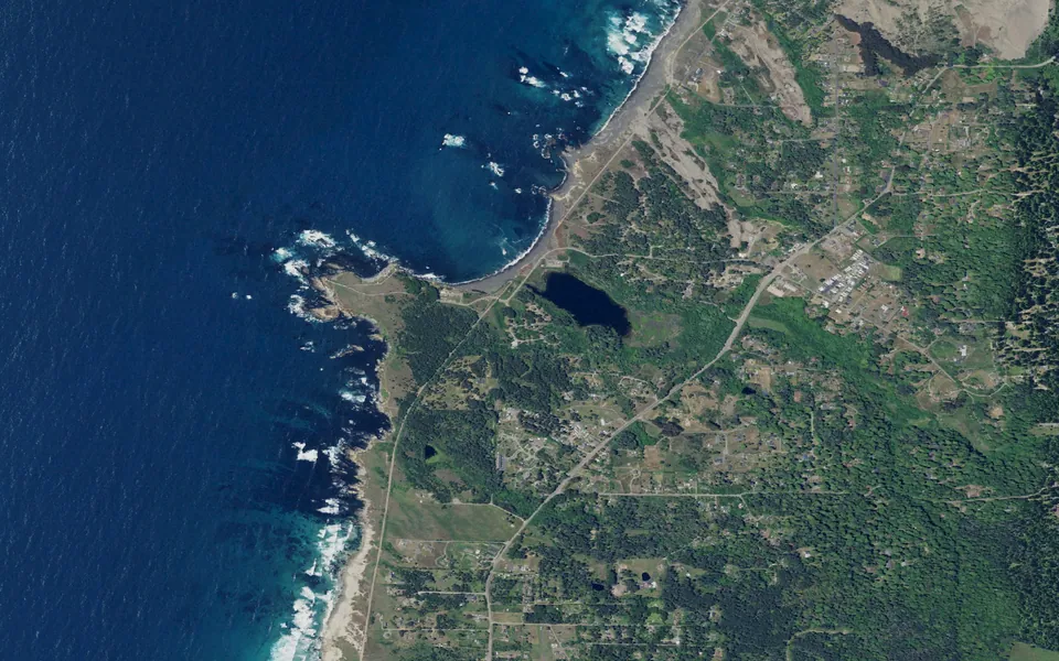 Aerial view centered on Surfwood Campground
