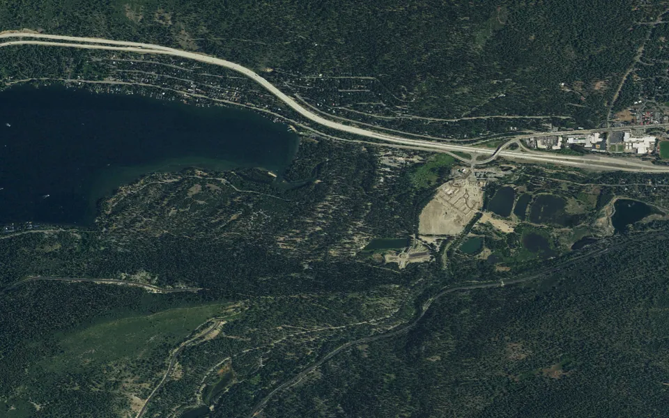 Aerial view centered on Ridge CG