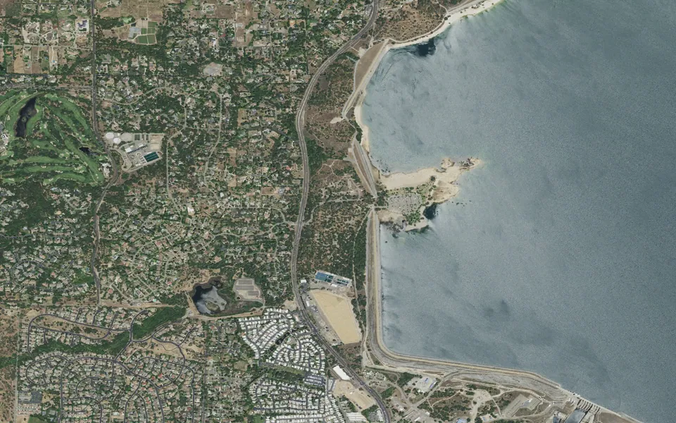 Aerial view centered on Beals Point Campground