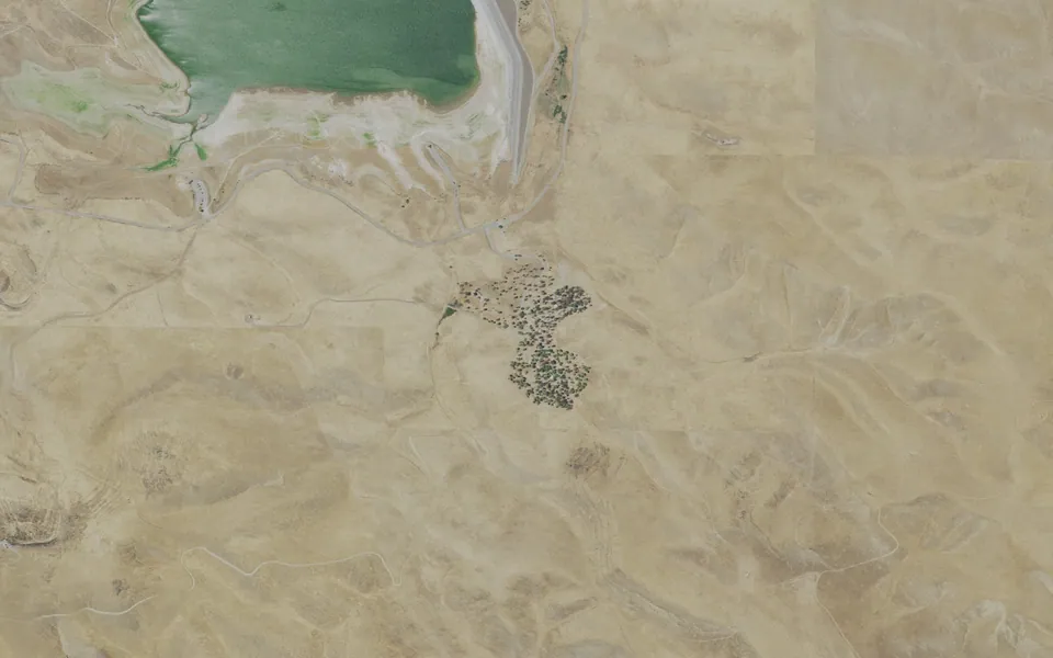 Aerial view centered on Basalt Campground