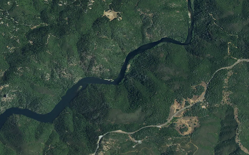 Aerial view centered on Lower Lake Clementine Boat-In Camp
