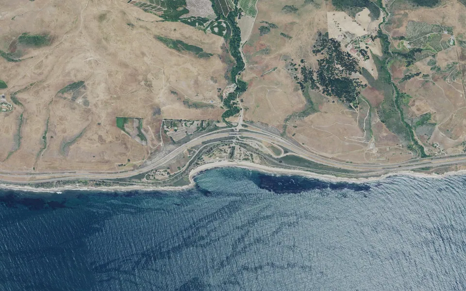 Aerial view centered on Refugio Campground