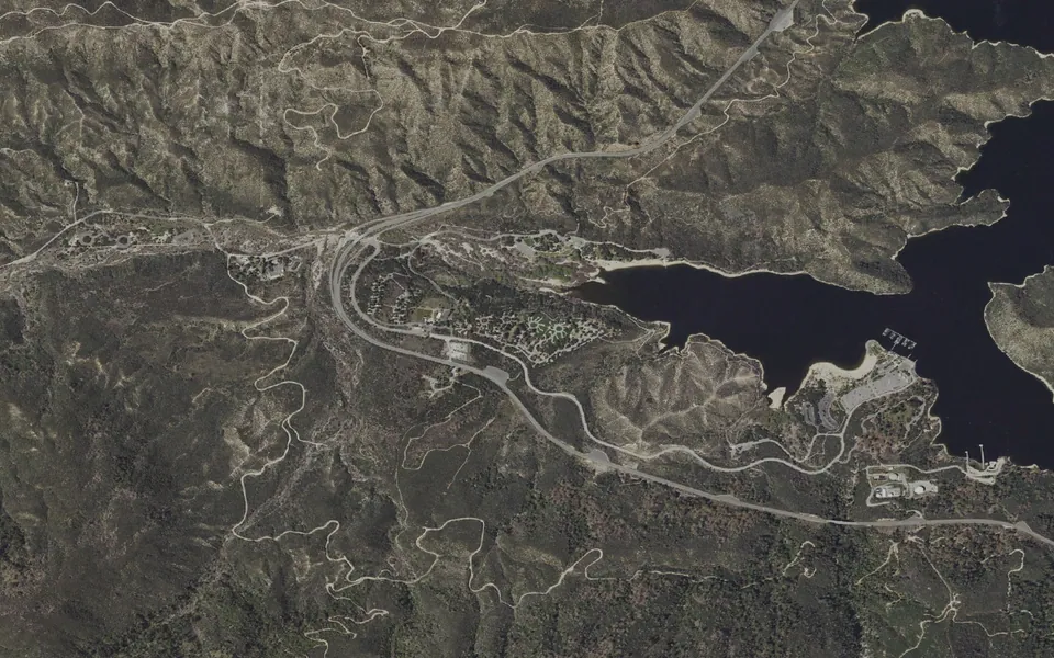 Aerial view centered on Mesa Camprground