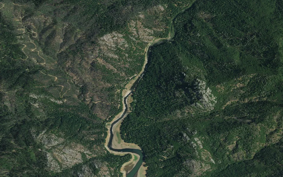 Aerial view centered on Mccloud Bridge