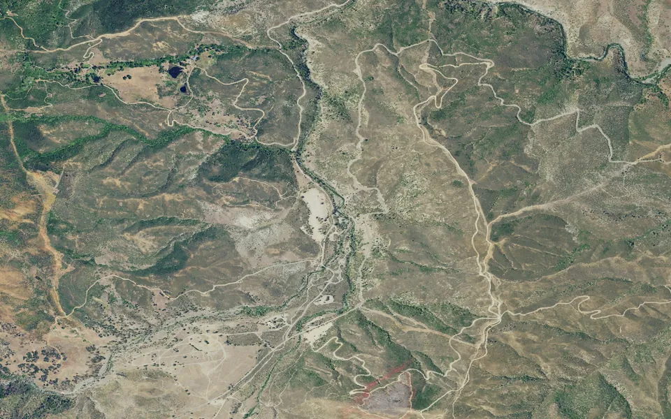 Aerial view centered on Davis Flat