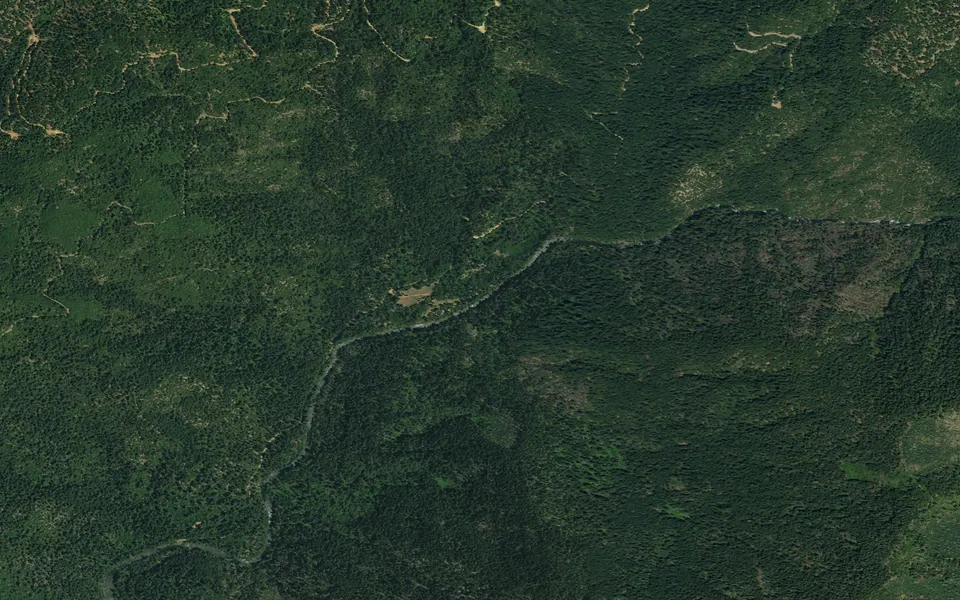 Aerial view centered on AhDiNa Campground
