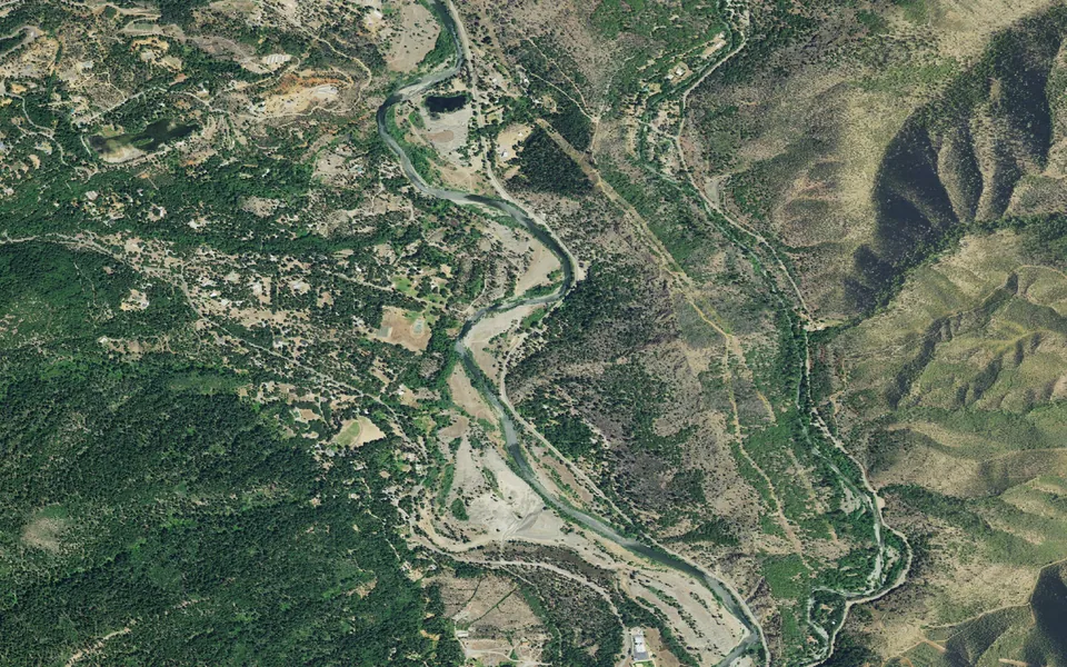Aerial view centered on Junction City Campground