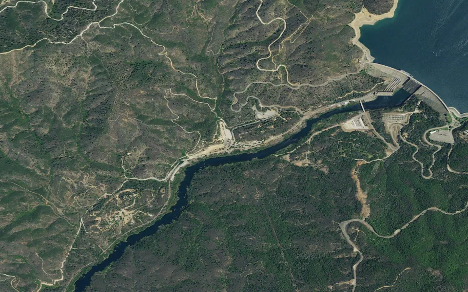 Aerial view centered on Shasta Campground