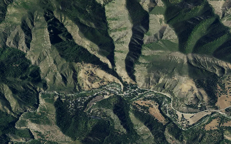 Aerial view centered on Arroyo Seco