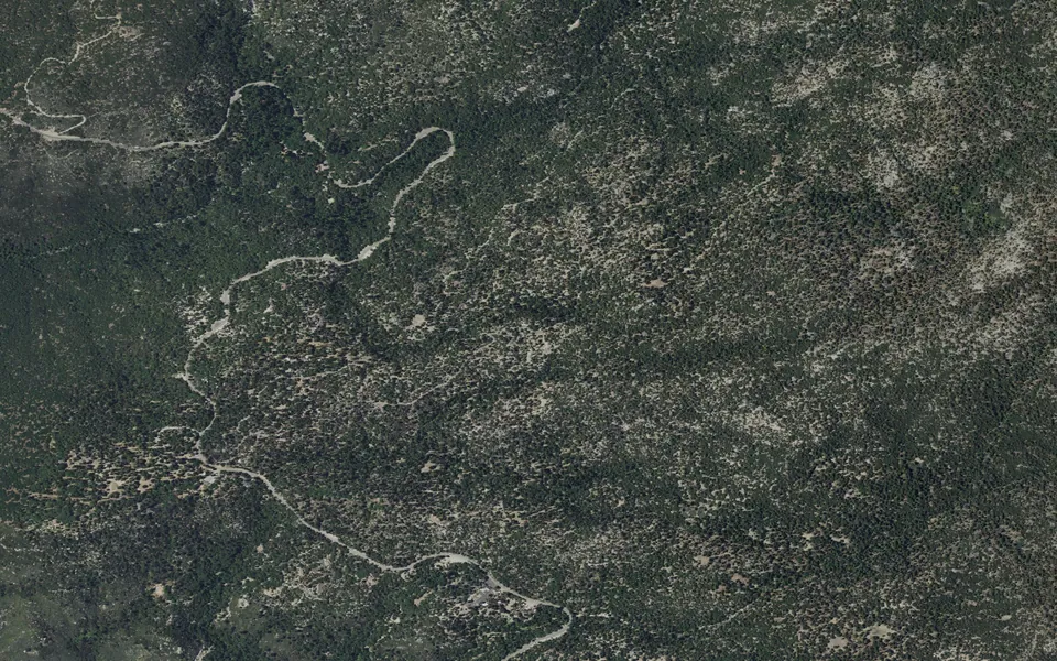 Aerial view centered on Fern Basin