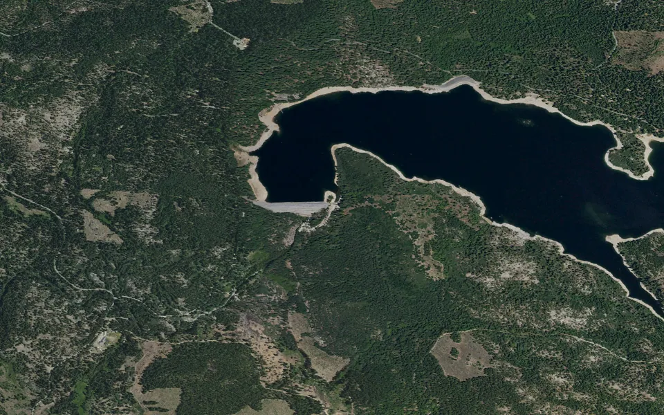 Aerial view centered on Ice House