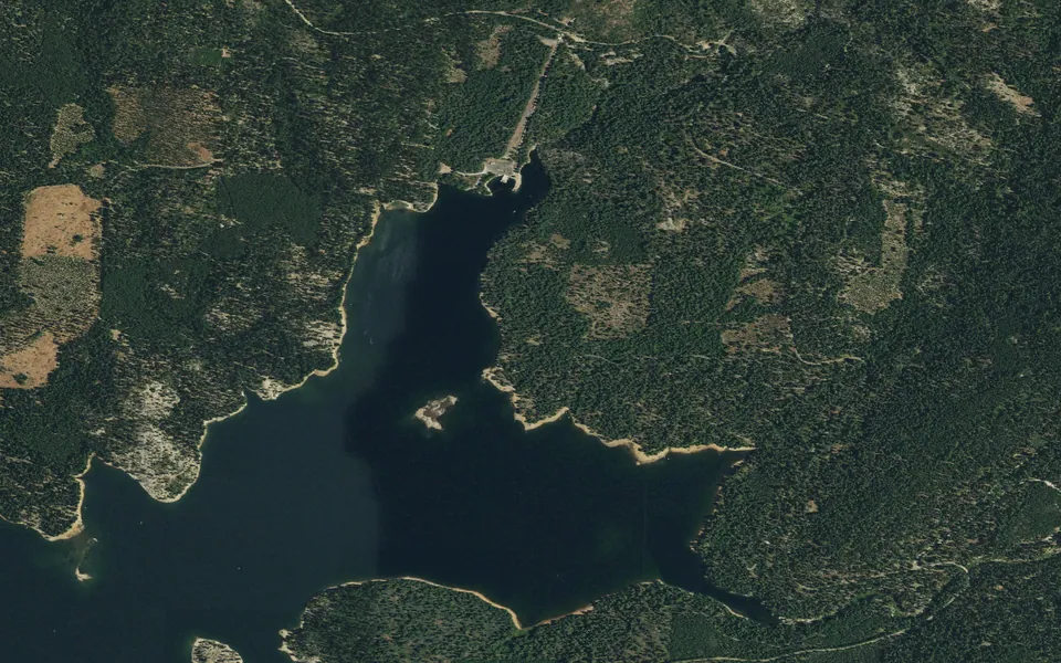 Aerial view centered on Wench Creek