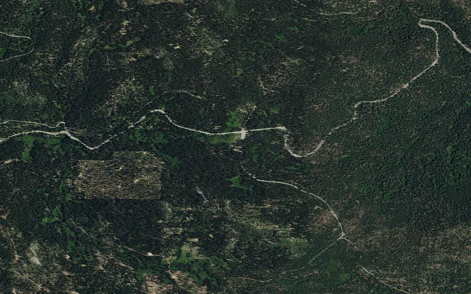 Aerial view centered on Yuba Pass Campground