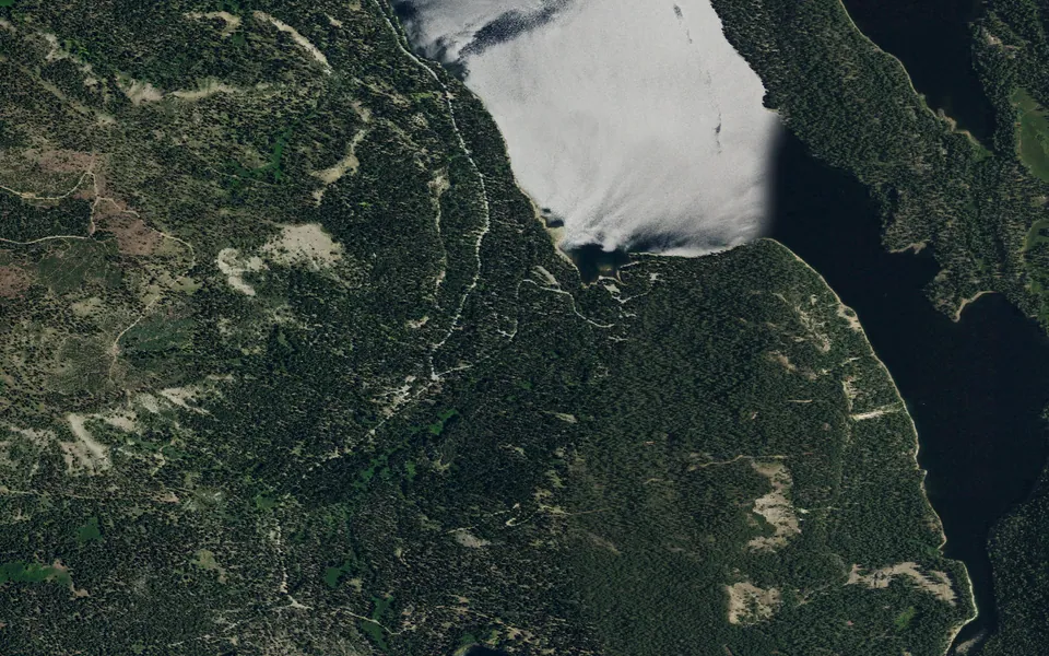 Aerial view centered on Findley Campground