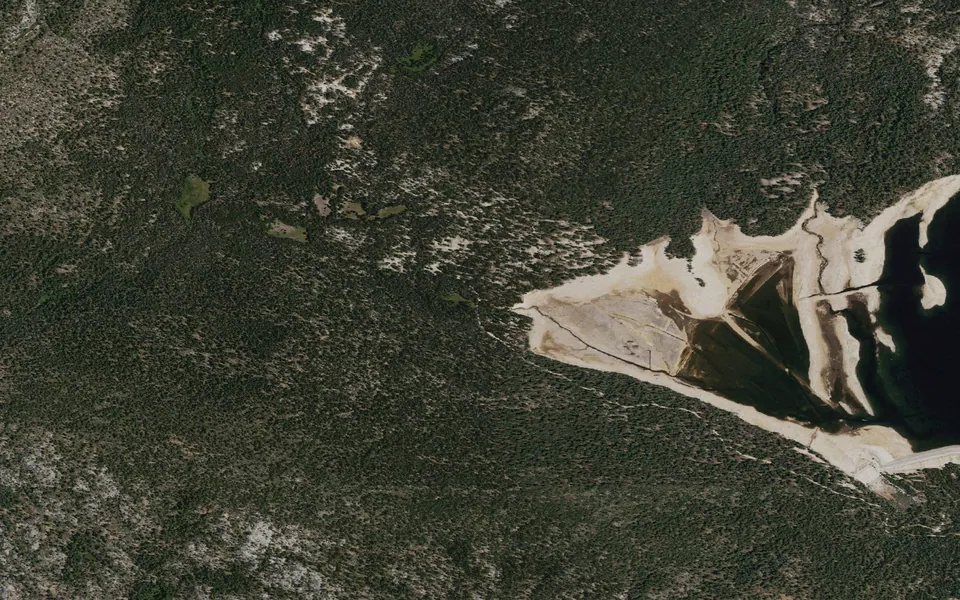 Aerial view centered on Vermillion