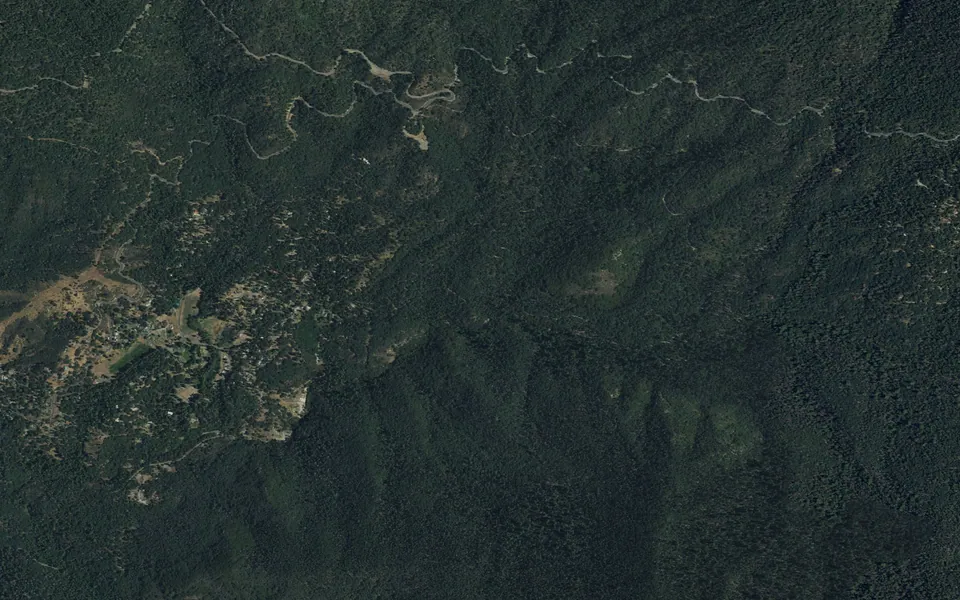 Aerial view centered on Belknap