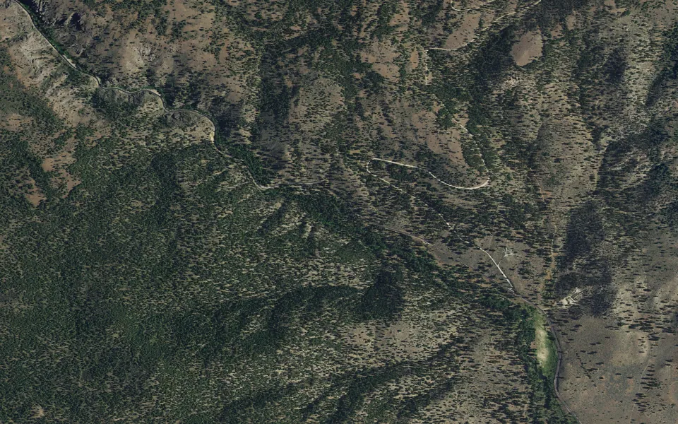 Aerial view centered on Chilcoot