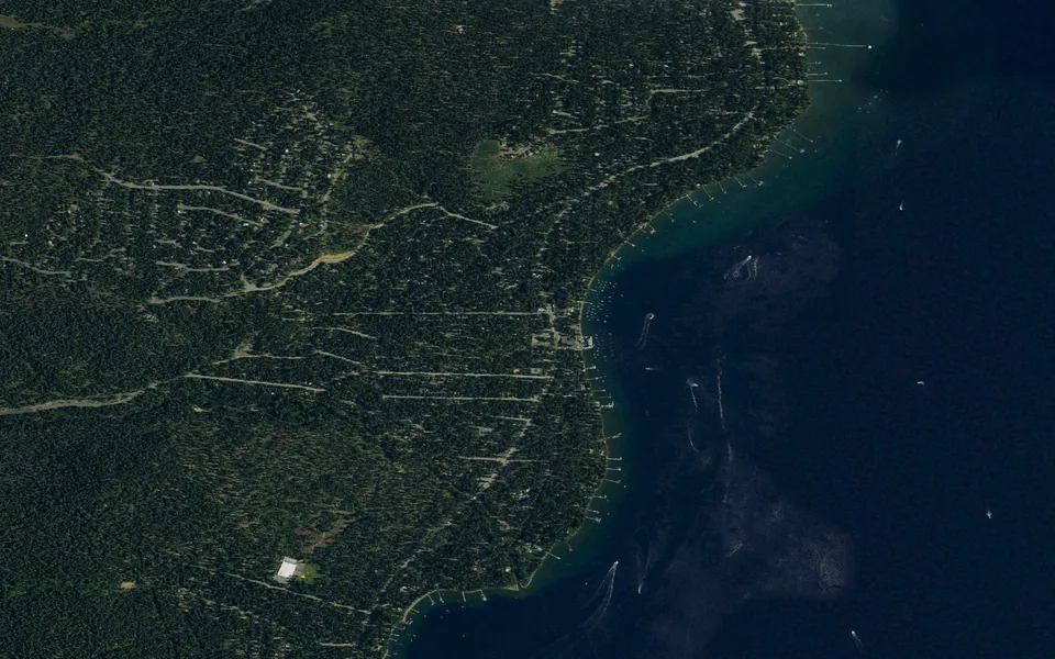 Aerial view centered on William Kent Campground