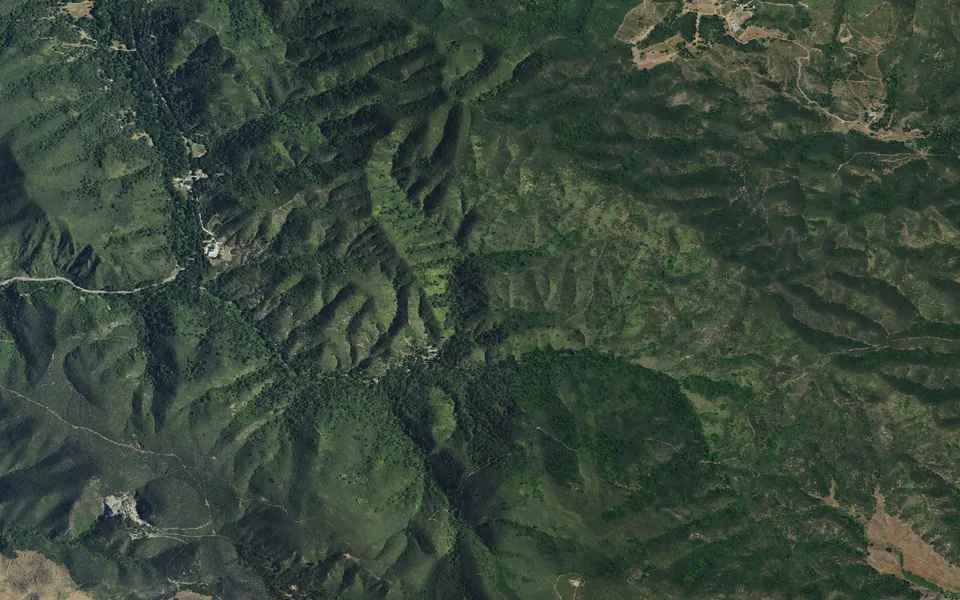 Aerial view centered on Cerro Alto Campground