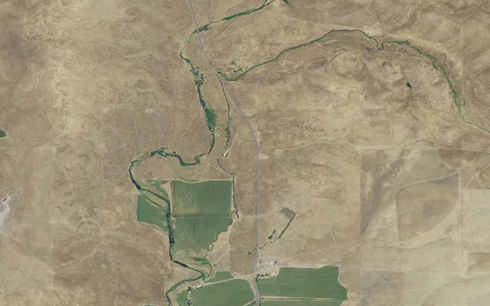 Aerial view centered on Coyote Point