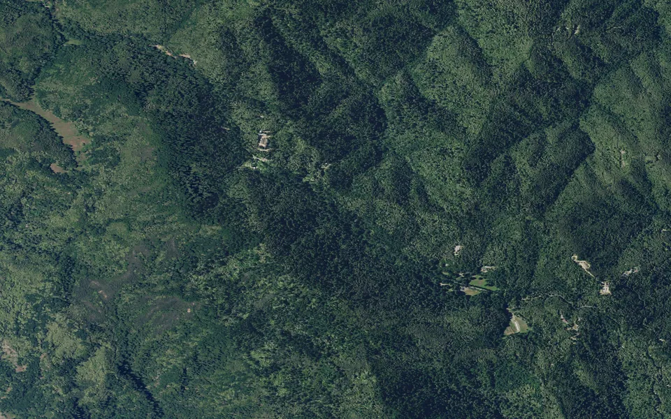 Aerial view centered on Nadelos Campground