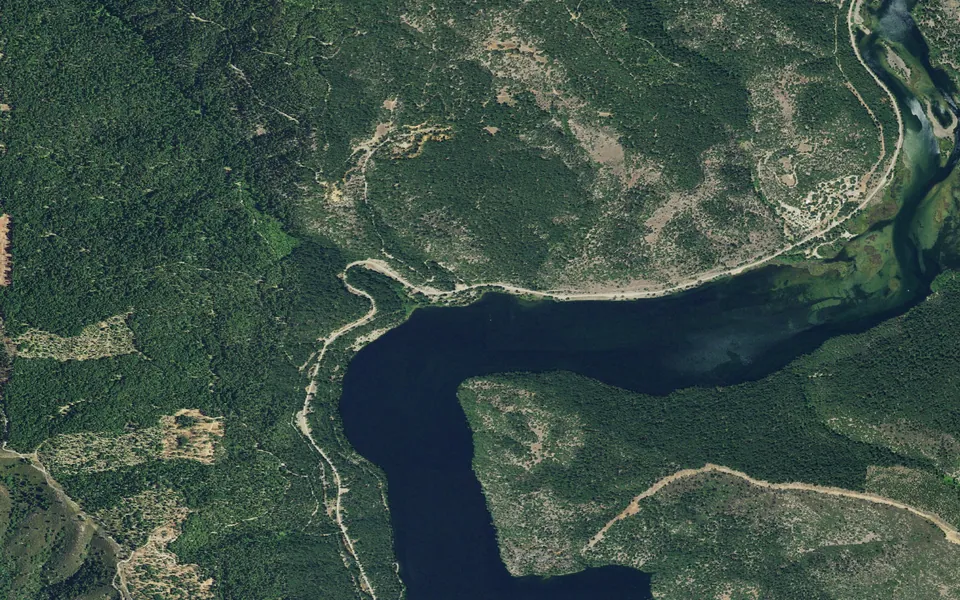Aerial view centered on Cooper Gulch Campground