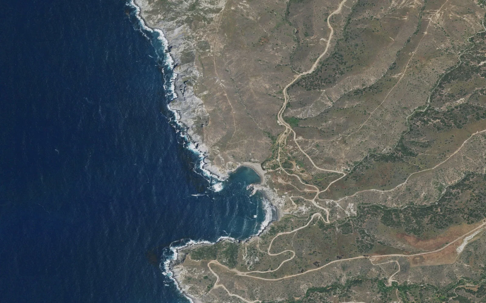 Aerial view centered on Little Harbor Campground camp area