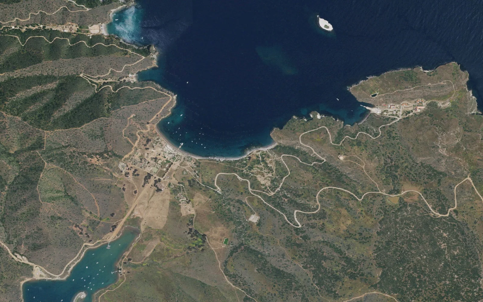 Aerial view centered on Two Harbors Campground camp area
