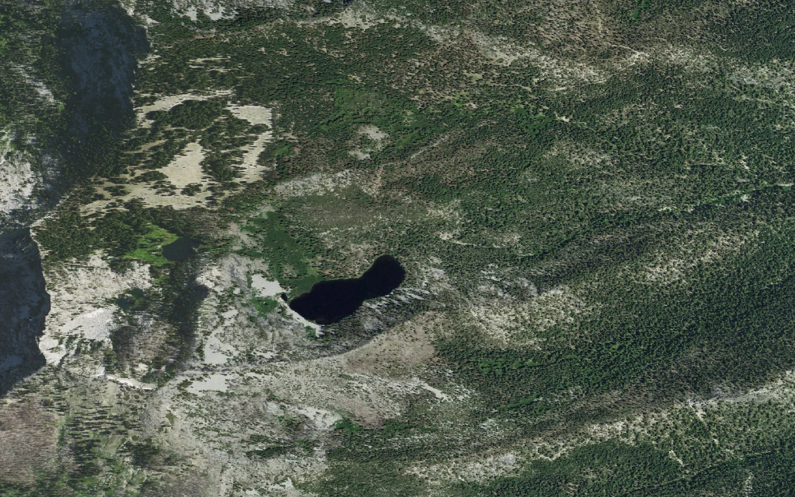 Aerial view centered on Paynes Lake camp area