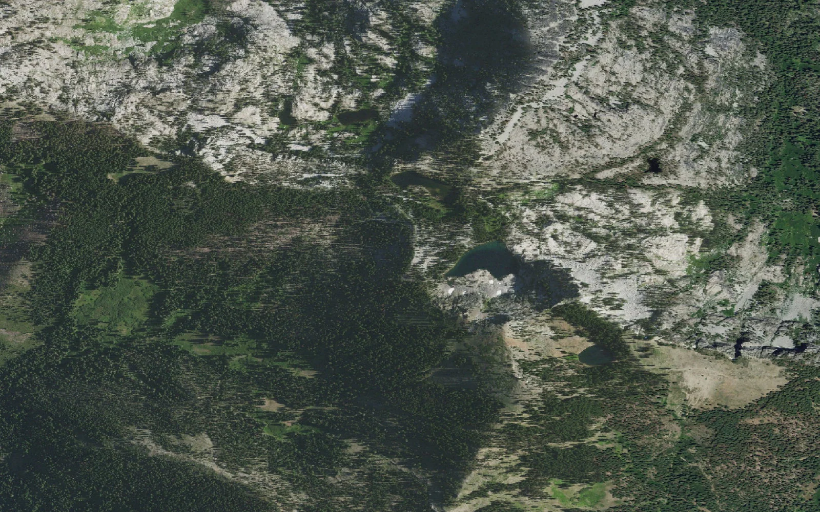 Aerial view centered on Russian Lake camp area