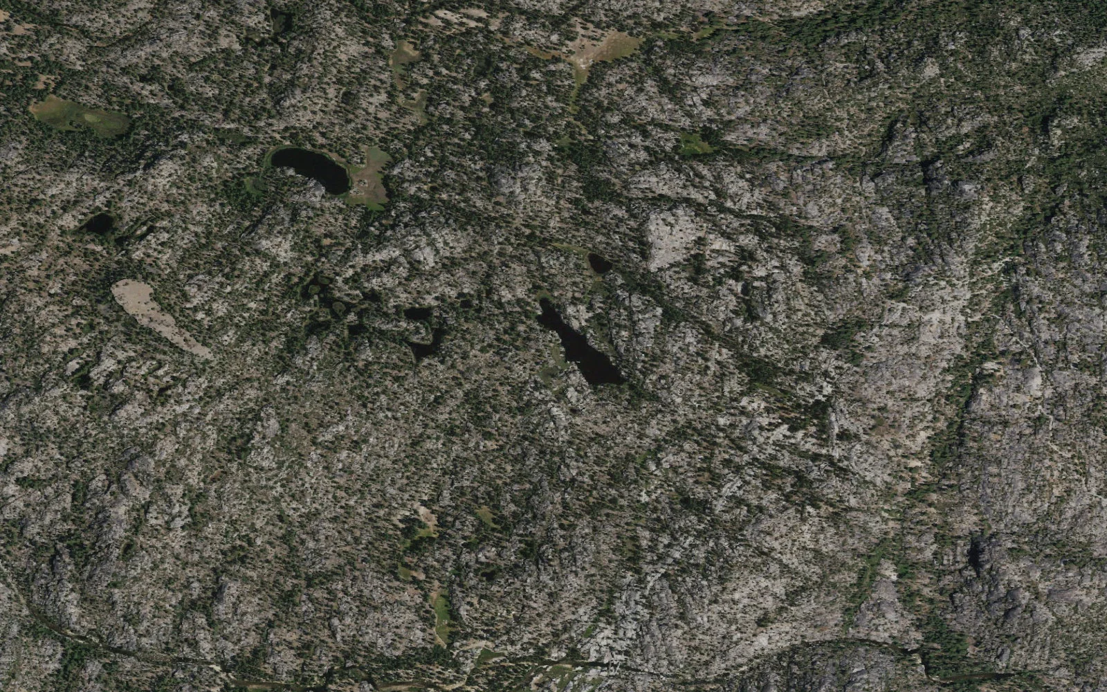 Aerial view centered on Doris Lake camp area
