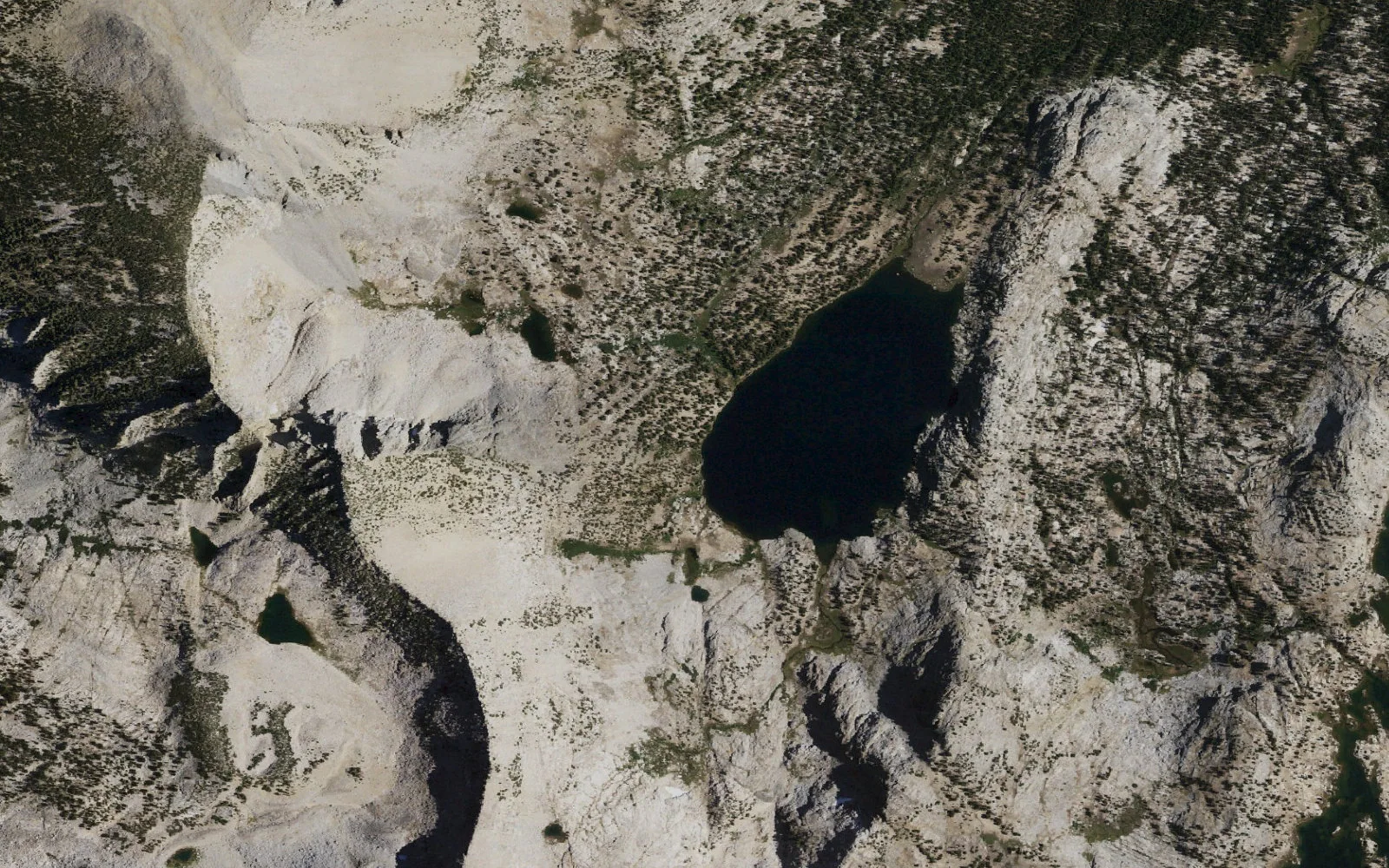 Aerial view centered on Foolish Lake camp area
