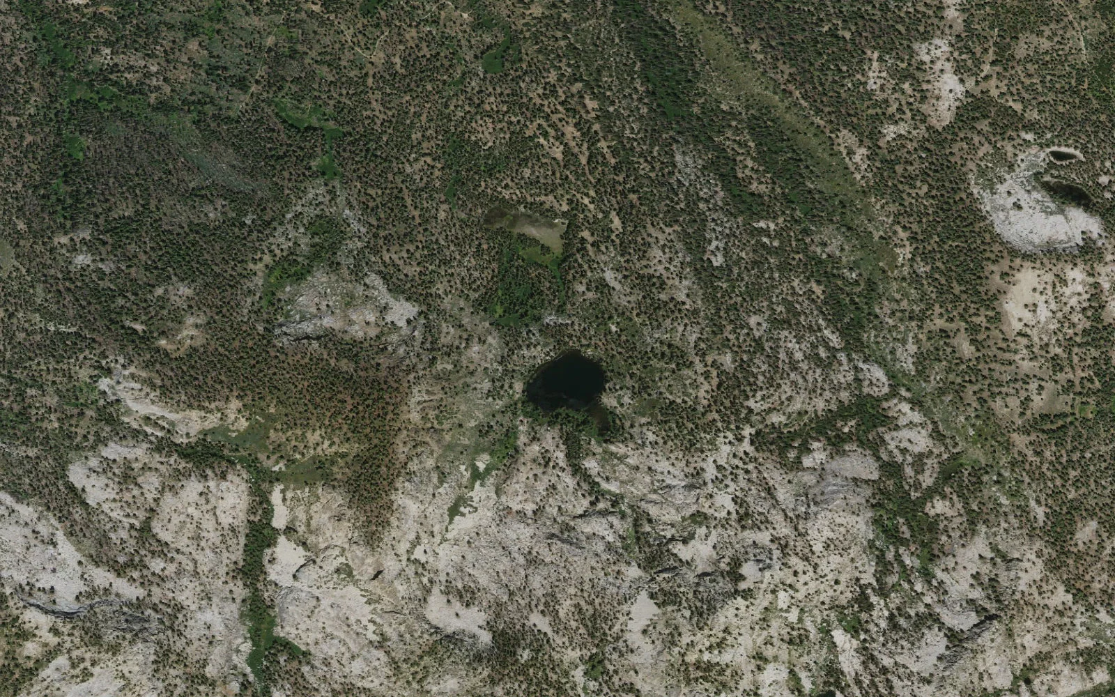 Aerial view centered on Pryor Lake camp area
