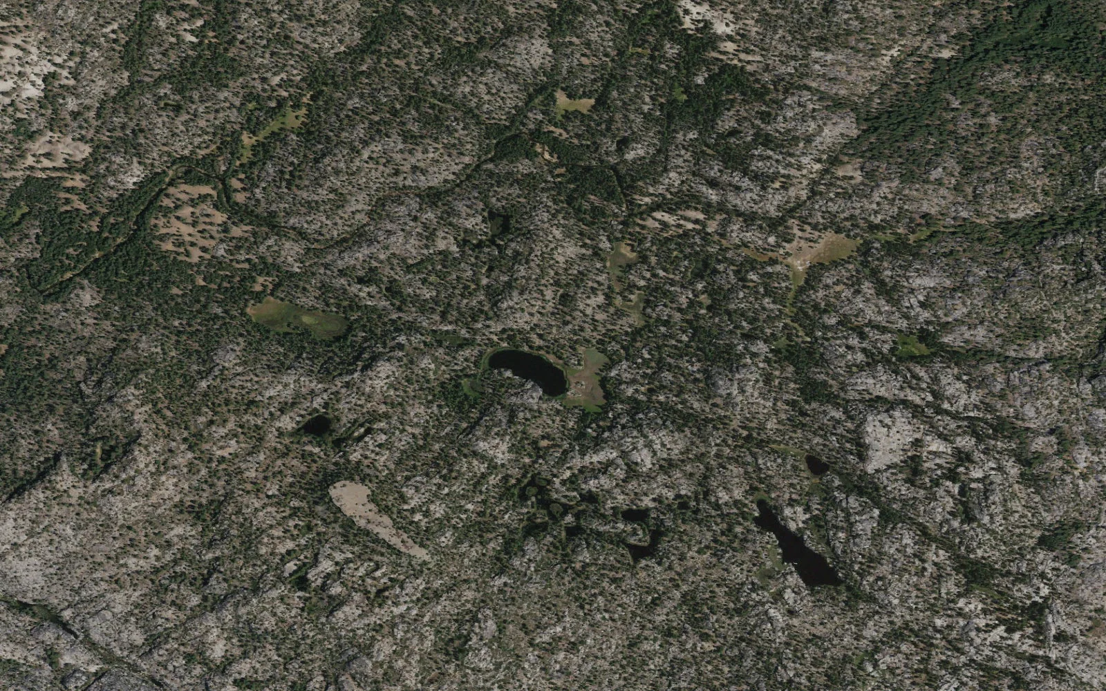 Aerial view centered on Tule Lake camp area