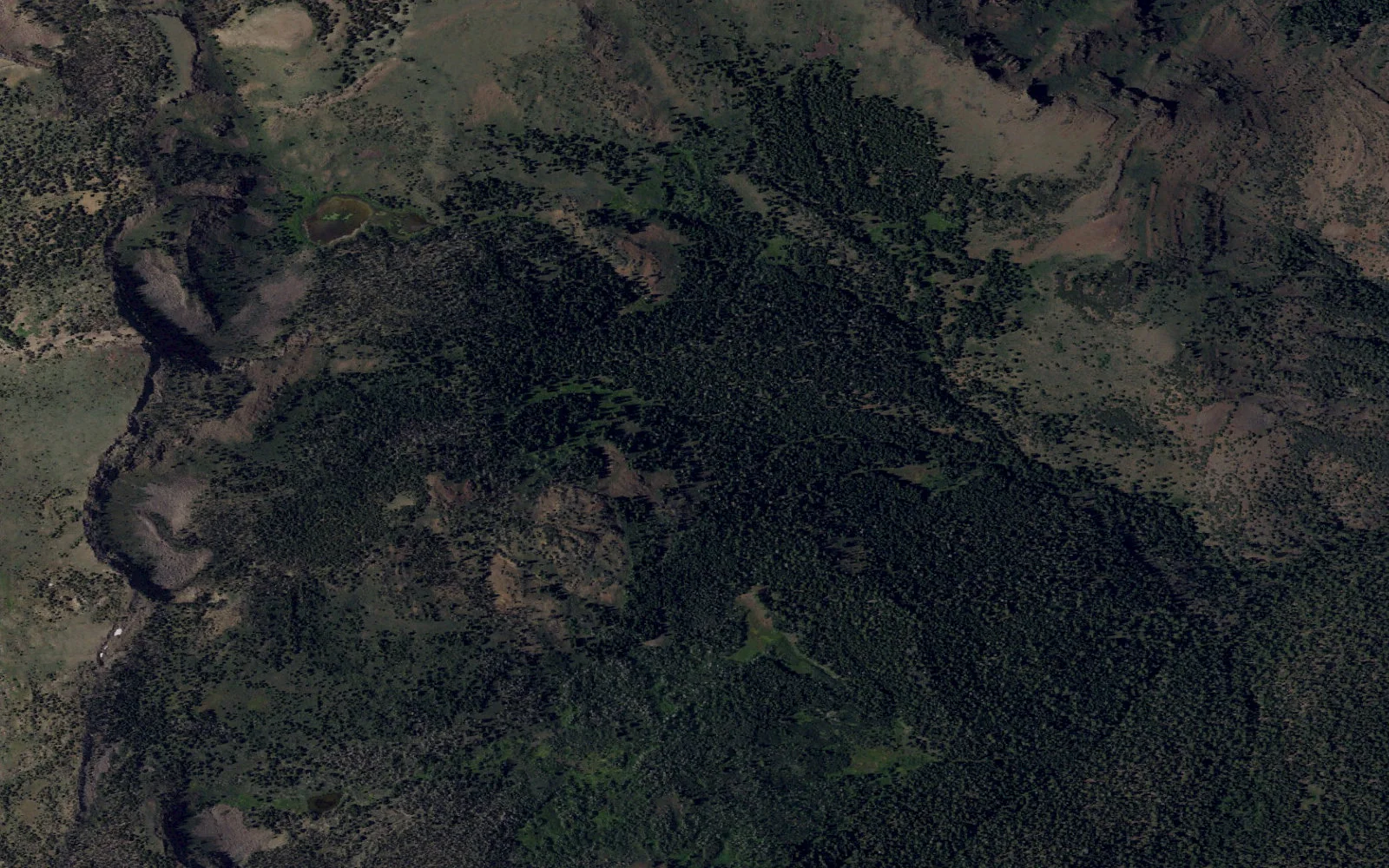 Aerial view centered on North Emerson Lake camp area