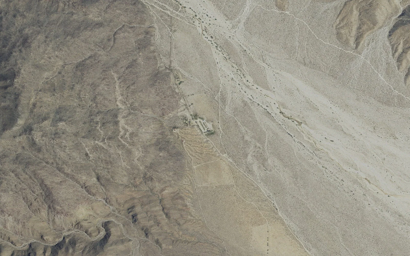 Aerial view centered on Vern Whitaker Horse Camp access