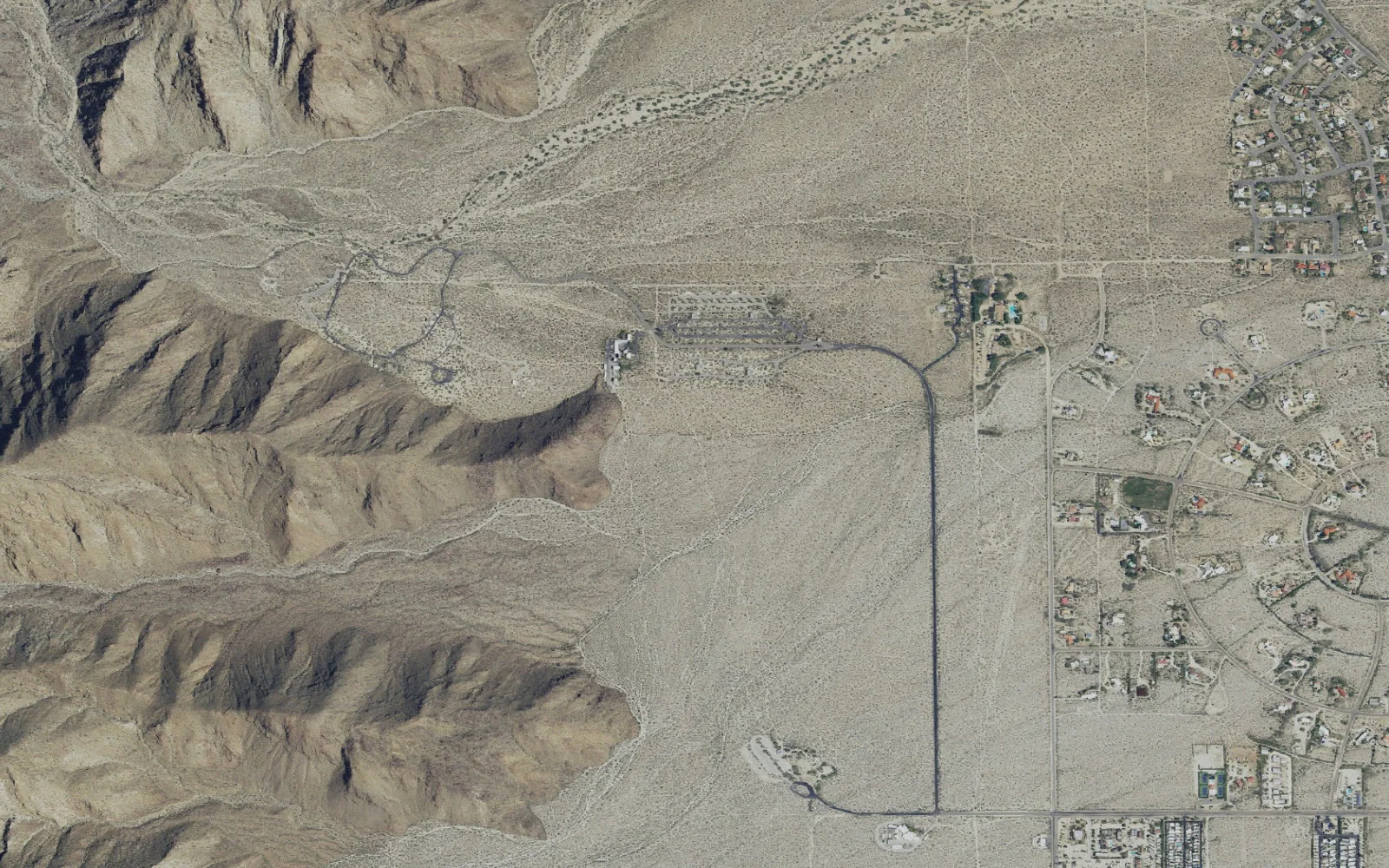 Aerial view centered on Palm Canyon Trailhead