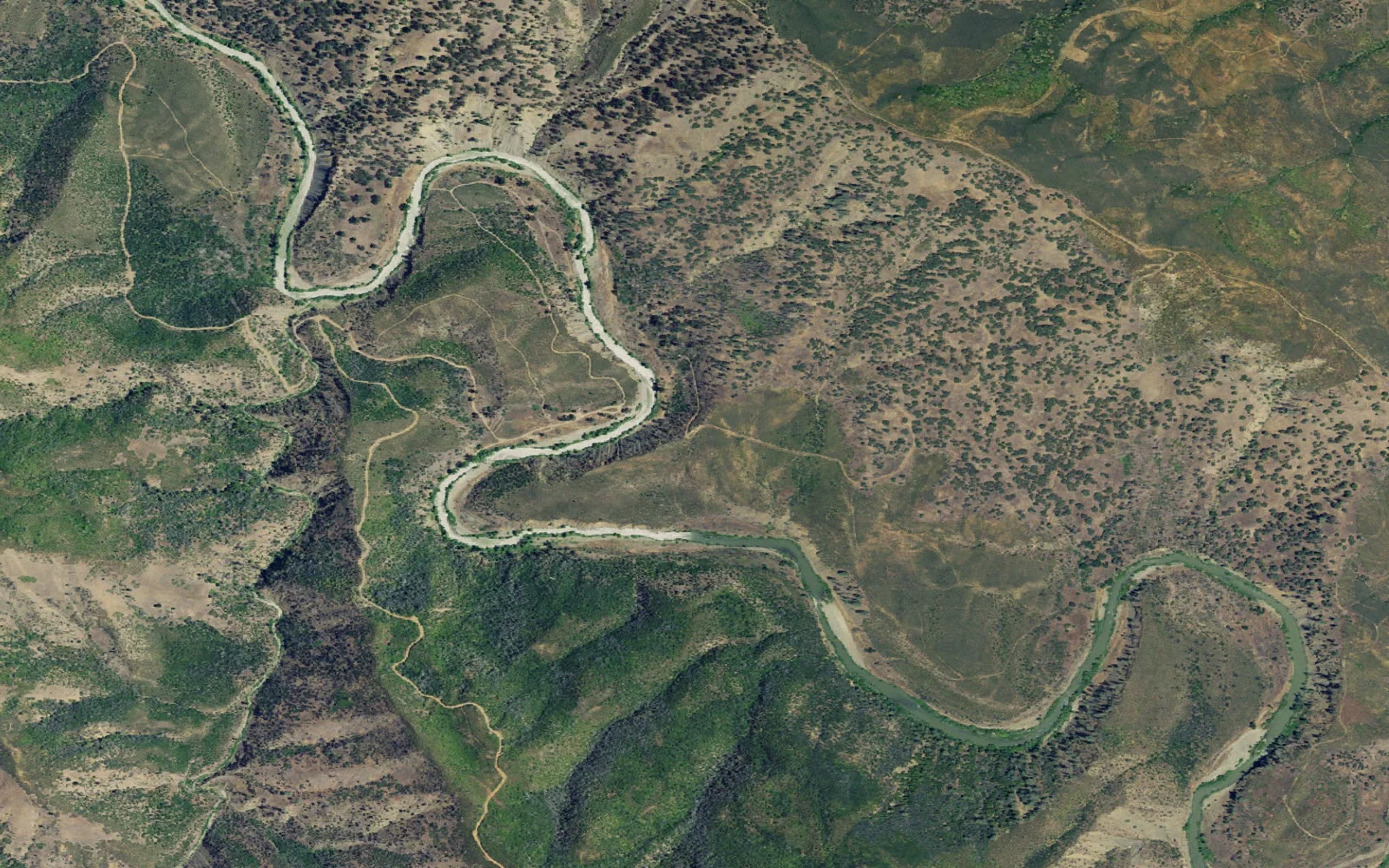 Aerial view centered on Buck Island Trailhead