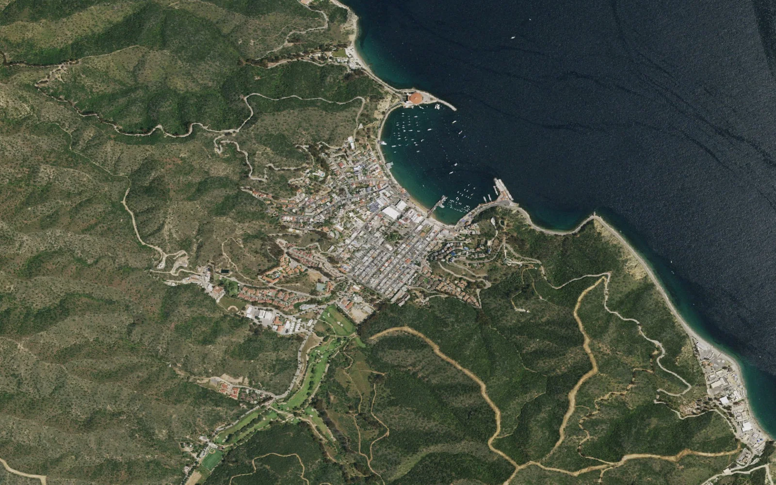 Aerial view centered on Avalon Trans-Catalina Trailhead