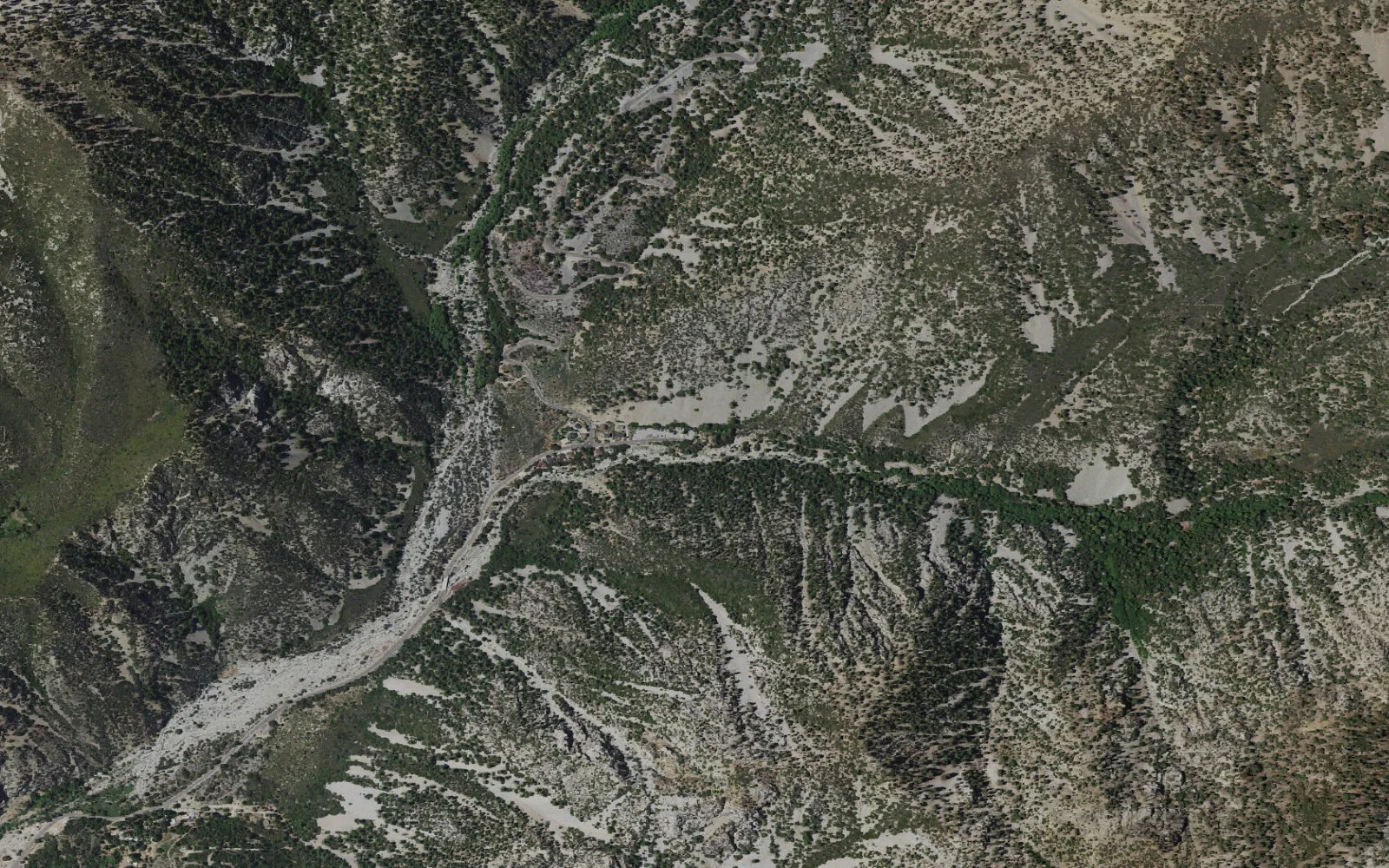 Aerial view centered on Icehouse Canyon Trailhead