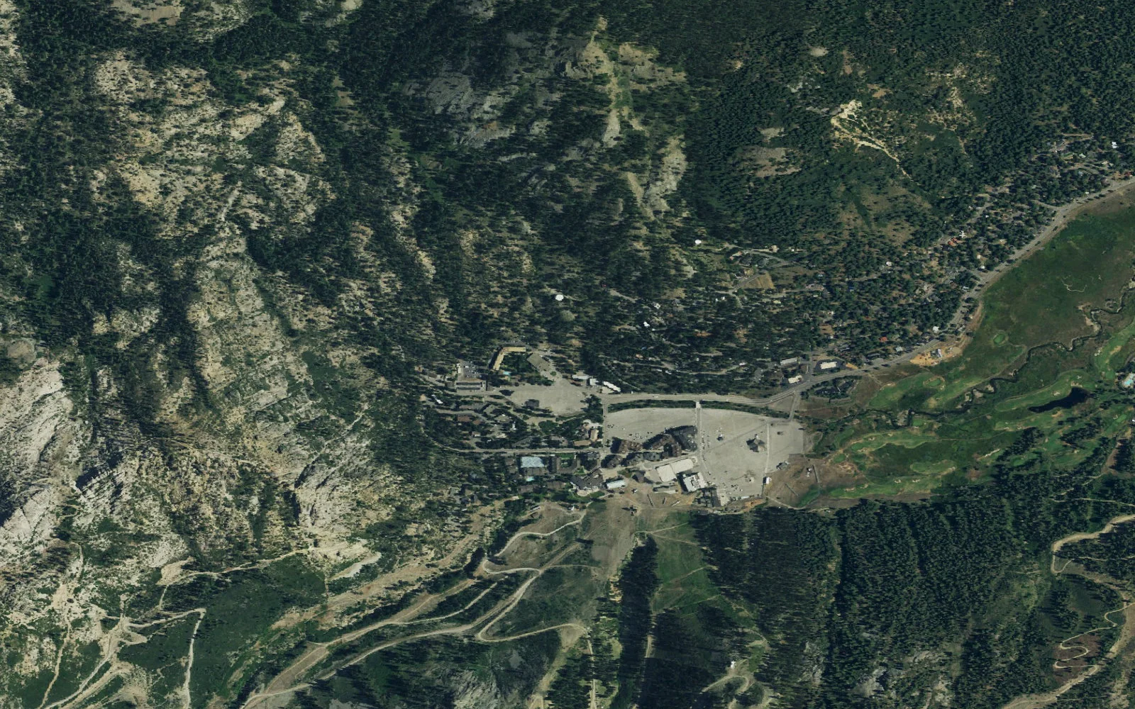 Aerial view centered on Granite Chief Trailhead