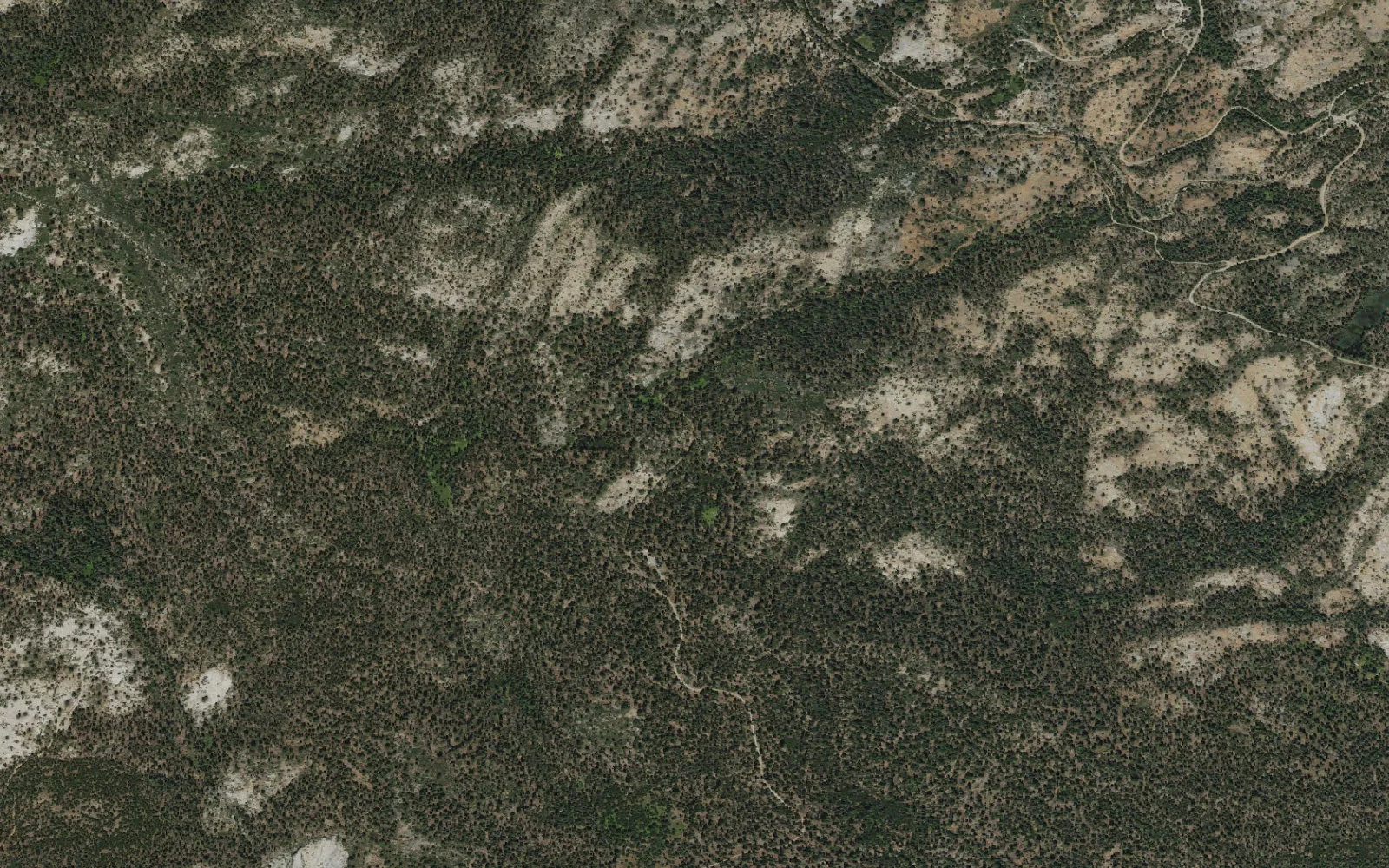Aerial view centered on Walton Trailhead