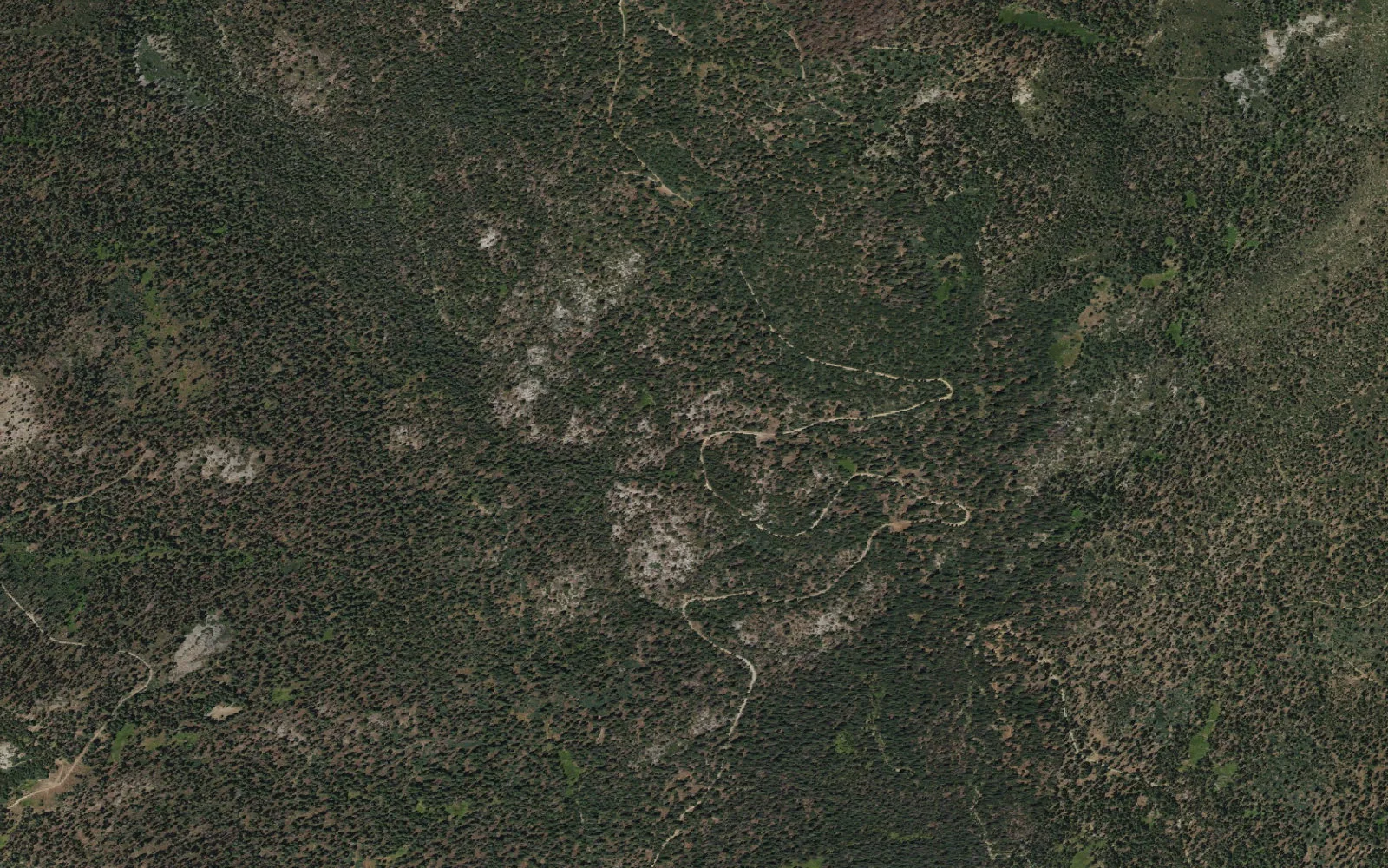 Aerial view centered on Chiquito/Quartz Trailhead