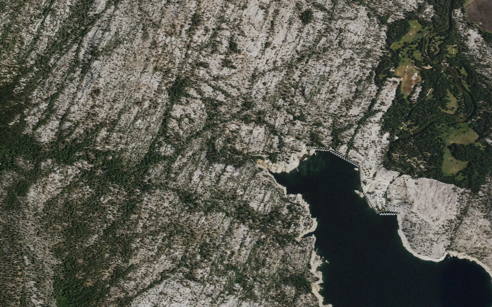 Aerial view centered on Dutch/Crater Trailhead