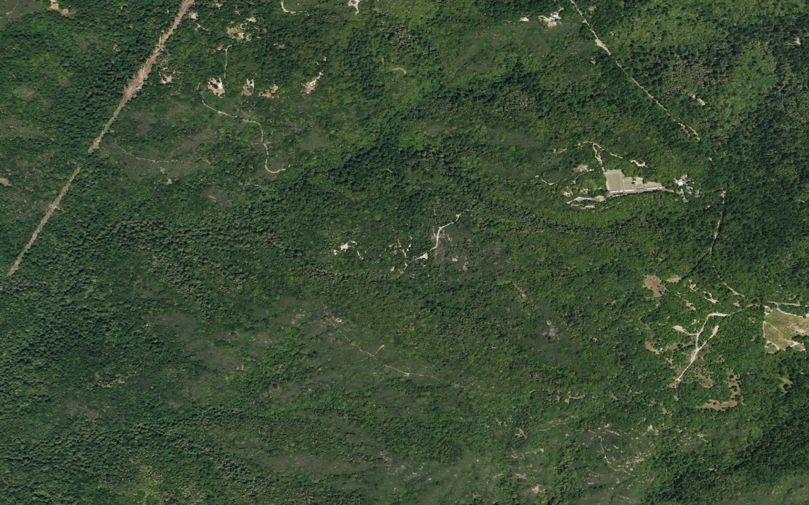 Aerial view centered on Castle Rock Trail Camp