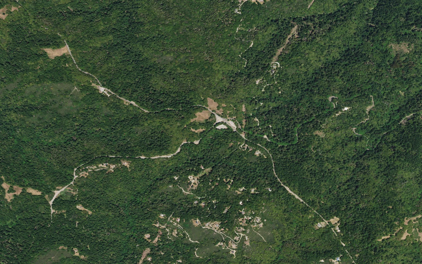 Aerial view centered on Saratoga Gap Trailhead