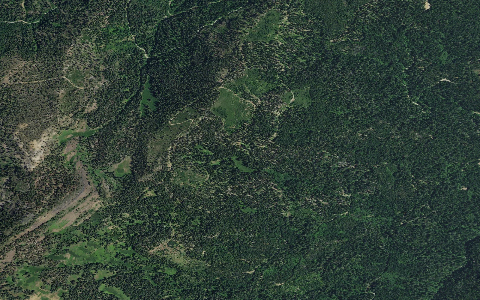 Aerial view centered on Box Camp Trailhead